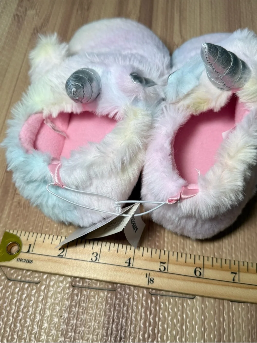 Old Navy Toddler Unicorn Slippers Fuzzy Plush Pink Size L (11)New